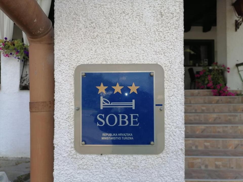 Sulentic Sobe I Restoran Bed and Breakfast Virovitica Eksteriør billede